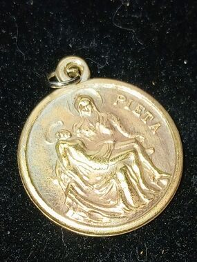 Gold-Tone 'Pieta' Religious Medallion Brooch Pin